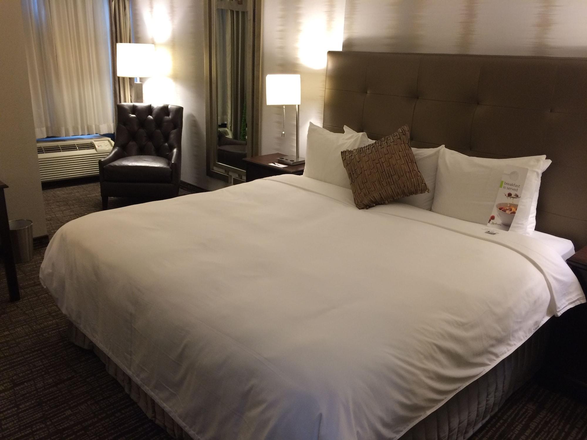 Radisson Hotel Fort Worth North-Fossil Creek Ngoại thất bức ảnh