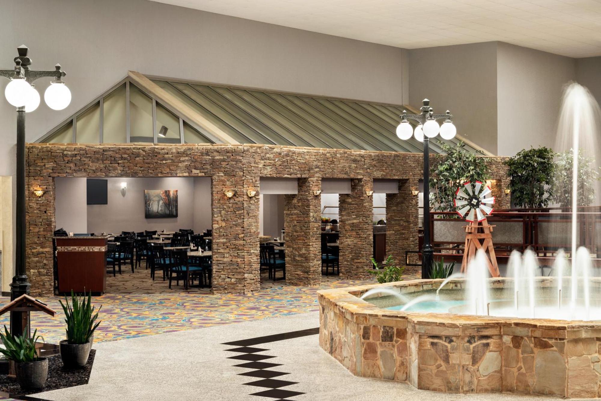 Radisson Hotel Fort Worth North-Fossil Creek Ngoại thất bức ảnh