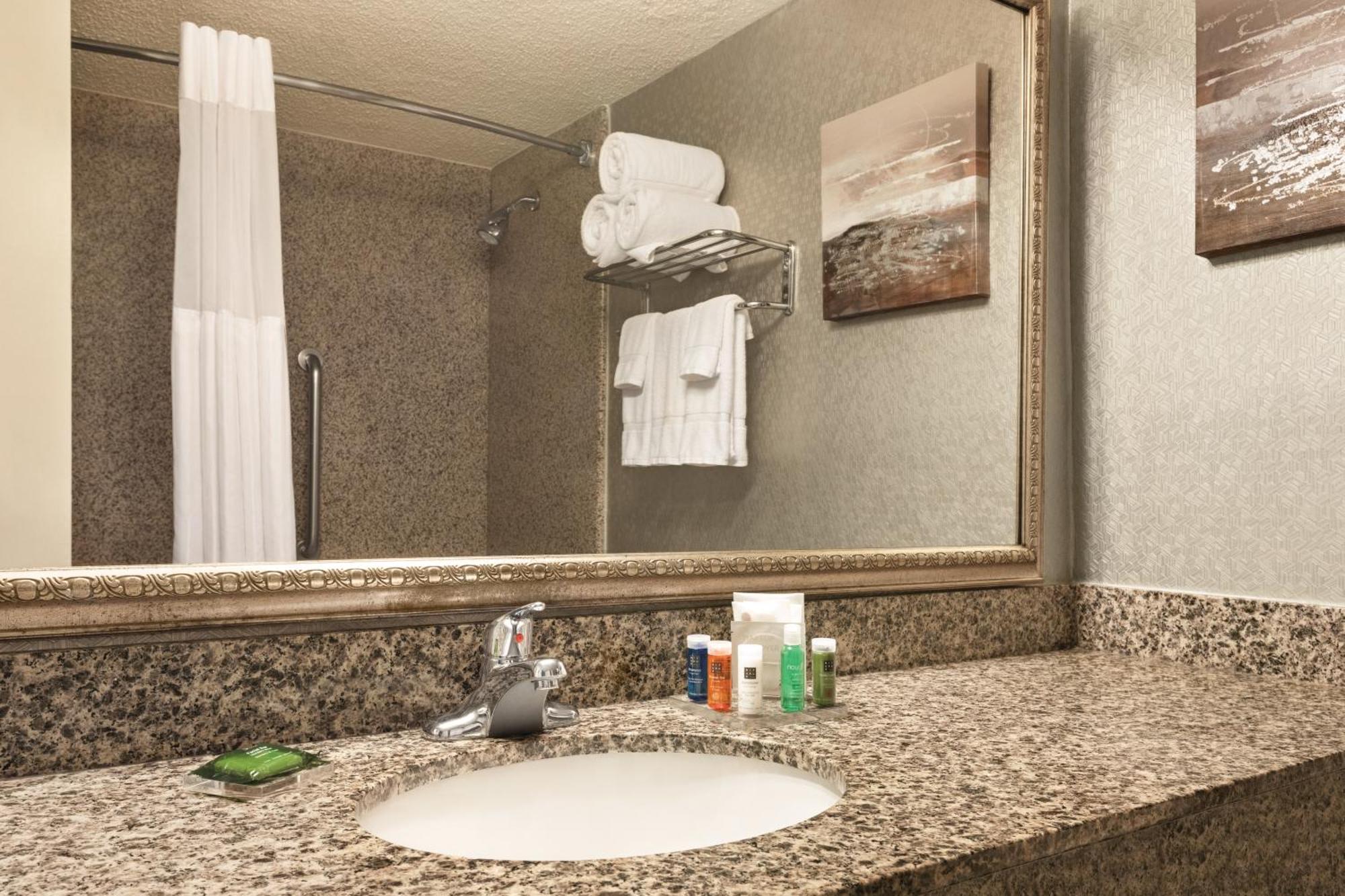 Radisson Hotel Fort Worth North-Fossil Creek Ngoại thất bức ảnh