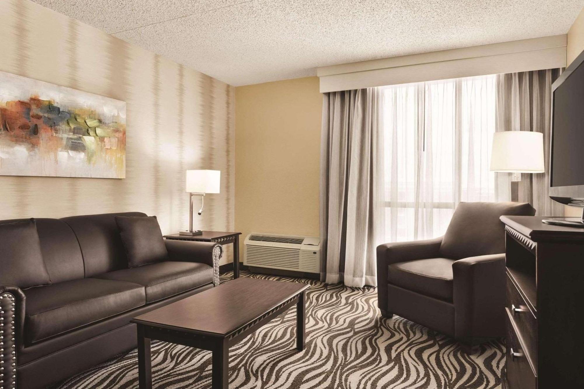 Radisson Hotel Fort Worth North-Fossil Creek Ngoại thất bức ảnh