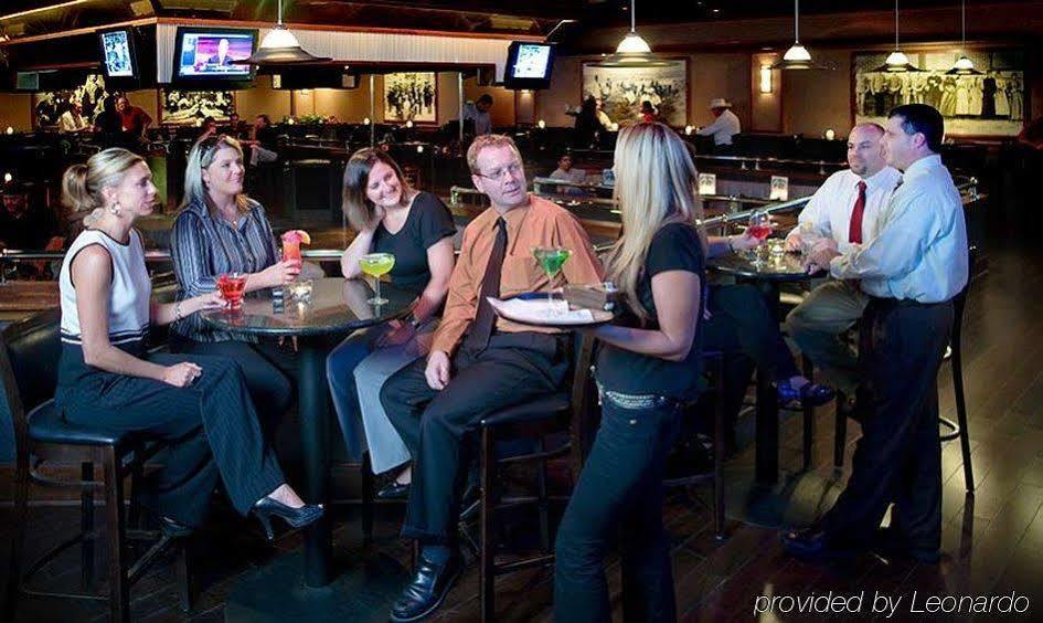 Radisson Hotel Fort Worth North-Fossil Creek Ngoại thất bức ảnh