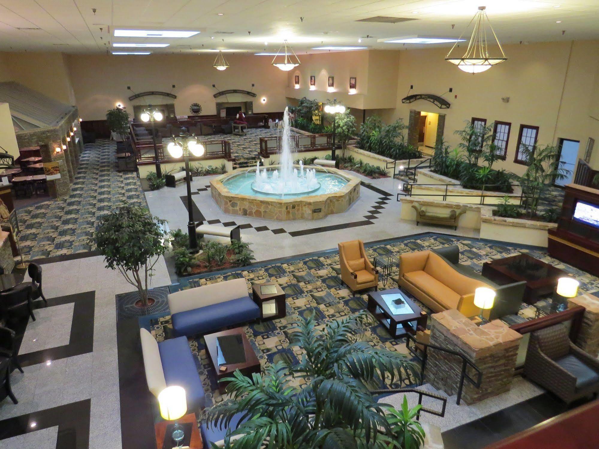 Radisson Hotel Fort Worth North-Fossil Creek Ngoại thất bức ảnh